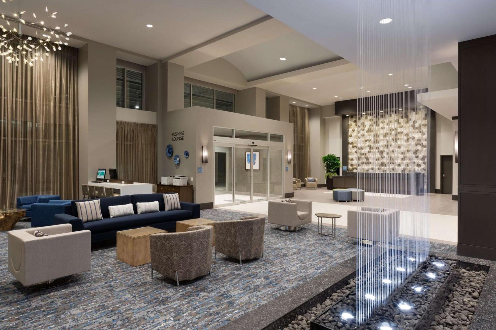 Embassy Suites By Hilton The Woodlands Bagian luar foto
